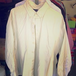Men’s Roundtree and Yorke dress shirt xl